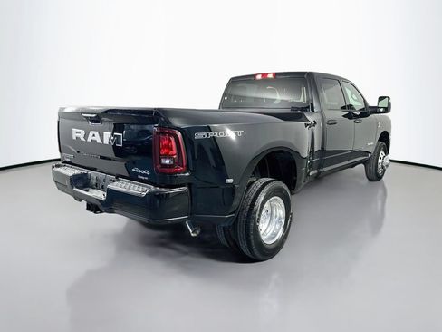 New 2026 RAM 3500 Big Horn AWD/4WD image 7