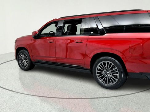 Certified 2025 Cadillac Escalade ESV Sport Platinum AWD/4WD image 3