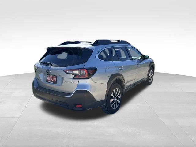 Used 2024 Subaru Outback Premium w/ Popular Package #1A AWD/4WD image 3