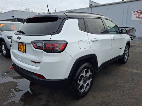 Certified 2022 Jeep Compass Trailhawk w/ Trailhawk Elite Group image 6