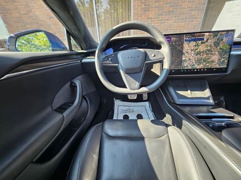 Used 2023 Tesla Model S Plaid AWD/4WD image 4