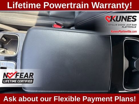 Used 2025 Kia Telluride S image 24