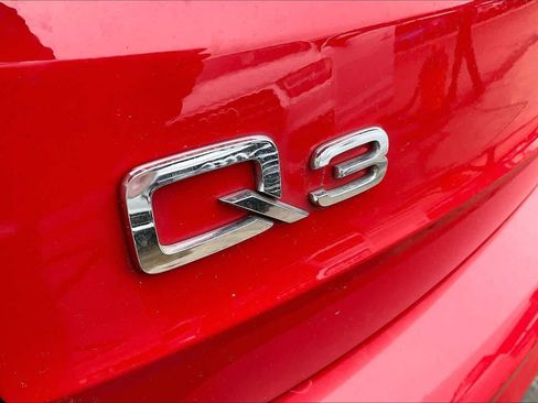 Used 2022 Audi Q3 2.0T Premium Plus AWD/4WD image 29