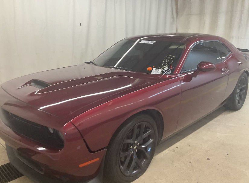 Used 2021 Dodge Challenger R/T w/ Blacktop Package RWD image 1