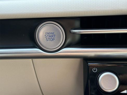 Used 2025 Hyundai Tucson SEL image 15