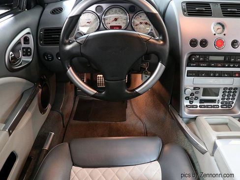 Used 2003 Aston Martin Vanquish RWD image 20