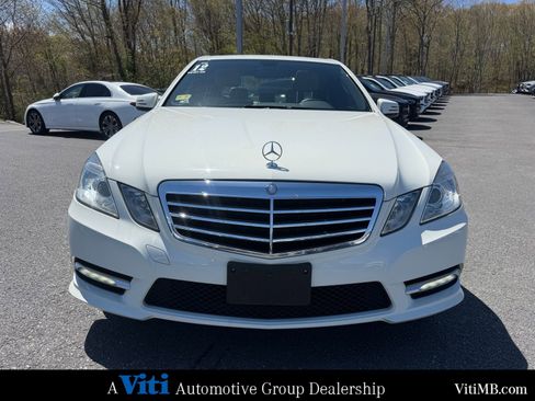 Used 2012 Mercedes-Benz E 350 4MATIC Sedan image 3