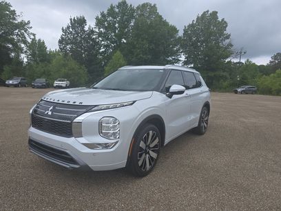 New 2026 Mitsubishi Outlander SEL Black Edition