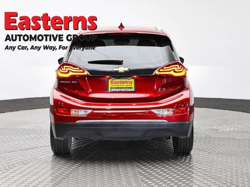 Used 2018 Chevrolet Bolt Premier w/ Driver Confidence II Package FWD image 6