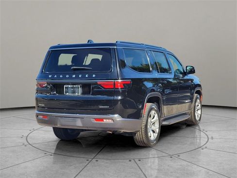 Used 2022 Jeep Wagoneer Series II image 12