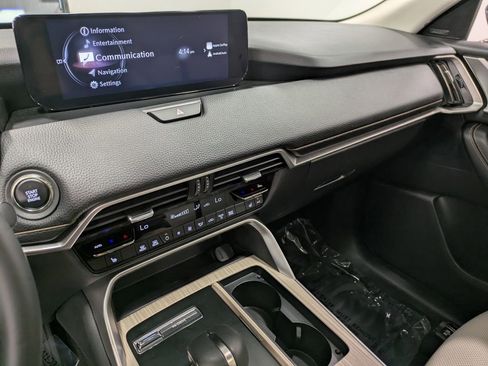 Used 2024 MAZDA CX-90 3.3 Turbo w/ Premium Package image 11