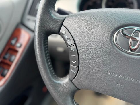 Used 2007 Toyota Highlander Limited image 34