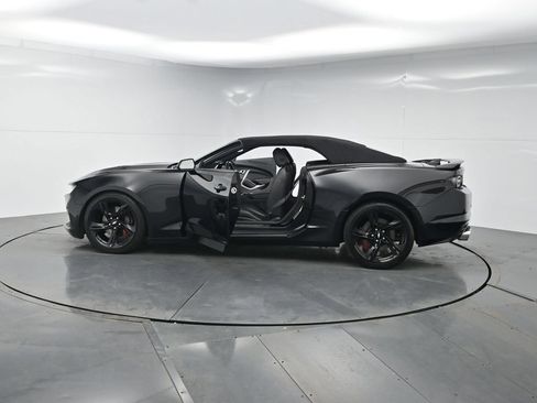 Used 2019 Chevrolet Camaro SS RWD image 37
