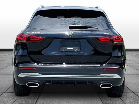 Certified 2023 Mercedes-Benz GLA 250 4MATIC image 8