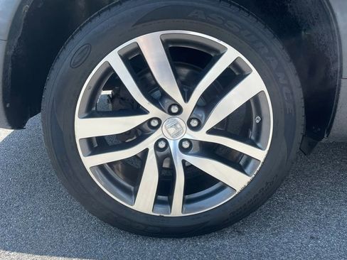 Used 2017 Honda Pilot Touring image 24