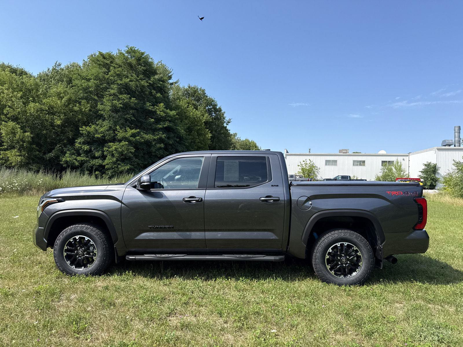 Used 2025 Toyota Tundra SR5 w/ TRD Off-Road Package AWD/4WD image 5