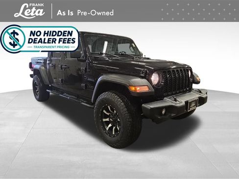 Used 2020 Jeep Gladiator Sport w/ Quick Order Package 24S AWD/4WD image 10