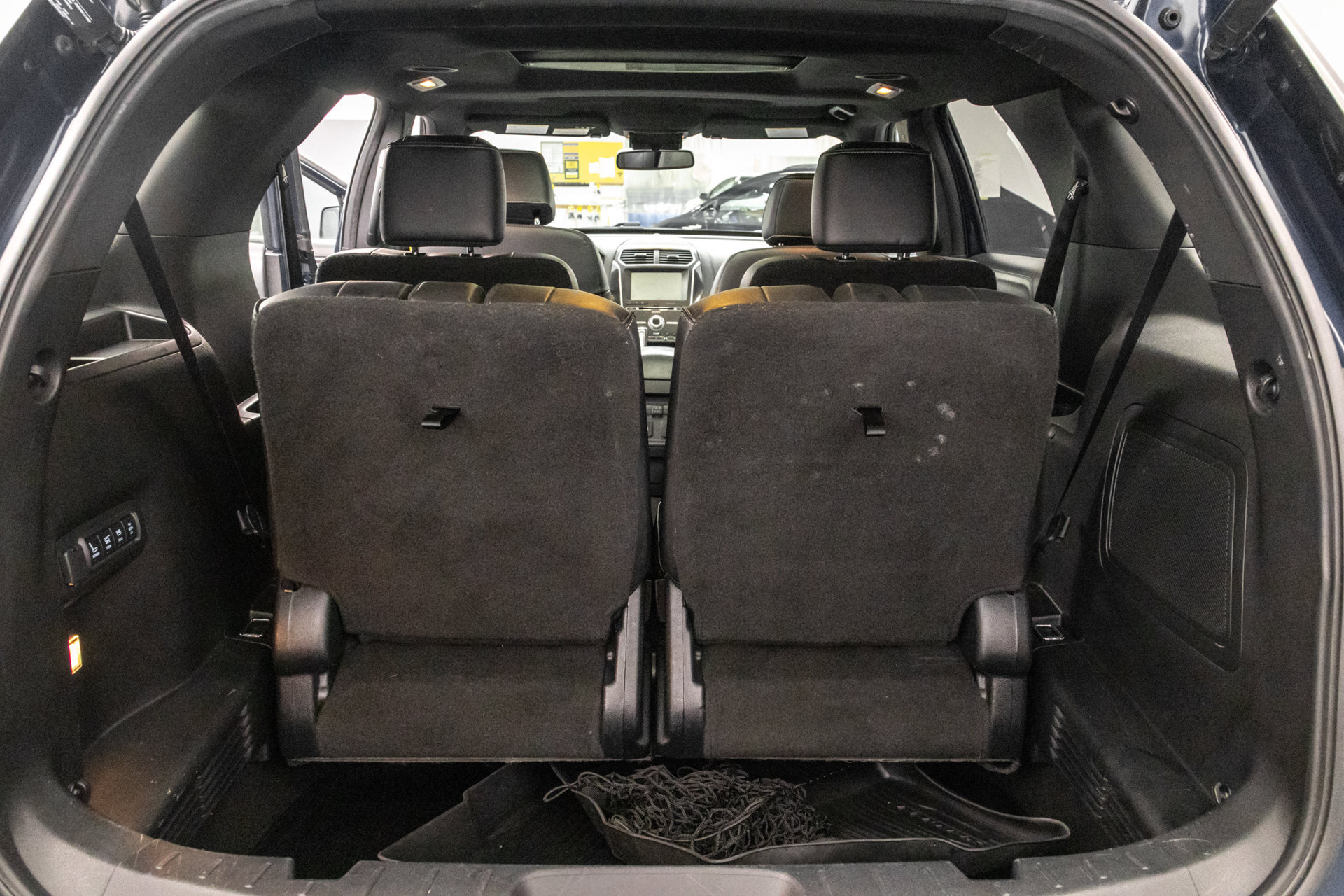 Used 2017 Ford Explorer Platinum AWD/4WD image 33