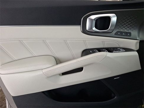 New 2026 Kia Sorento SX Prestige image 8