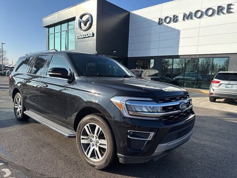 Used 2023 Ford Expedition Max Limited image 18