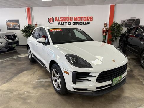 Used 2019 Porsche Macan image 1