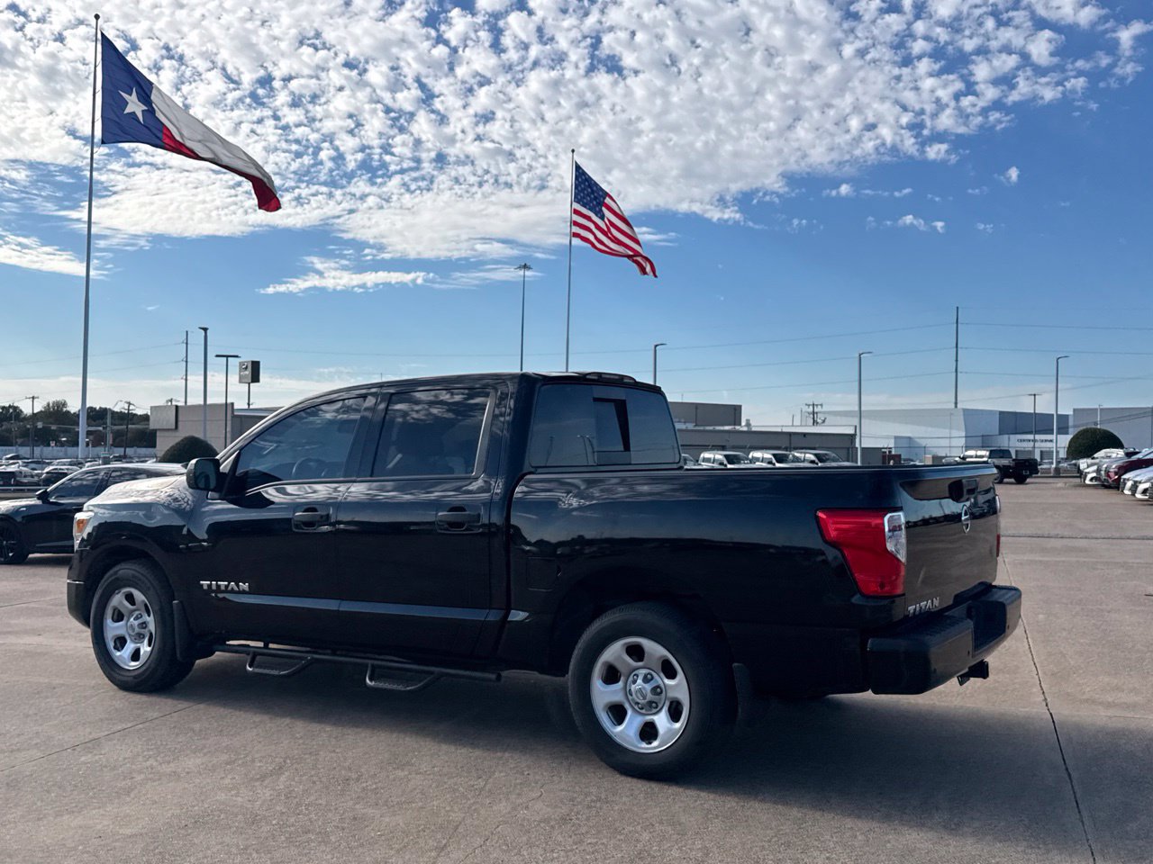 Used 2021 Nissan Titan S w/ S Utility Package RWD image 21
