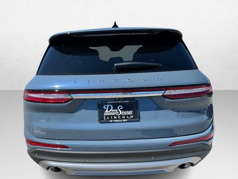 Used 2025 Lincoln Corsair AWD w/ Equipment Group 101A image 6