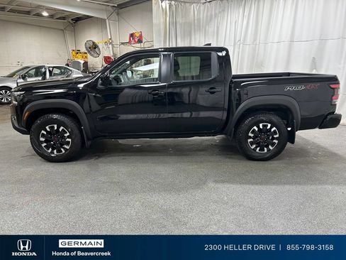Used 2024 Nissan Frontier PRO-4X w/ Technology Package AWD/4WD image 5