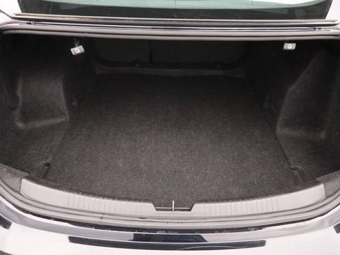 Used 2024 Chevrolet Malibu LT image 7