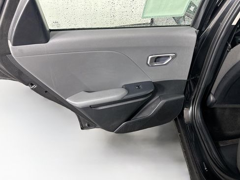 Used 2025 Kia K4 LXS image 25