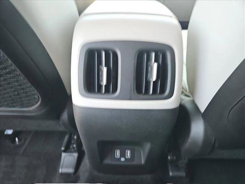 Certified 2024 Hyundai Tucson Limited FWD image 26