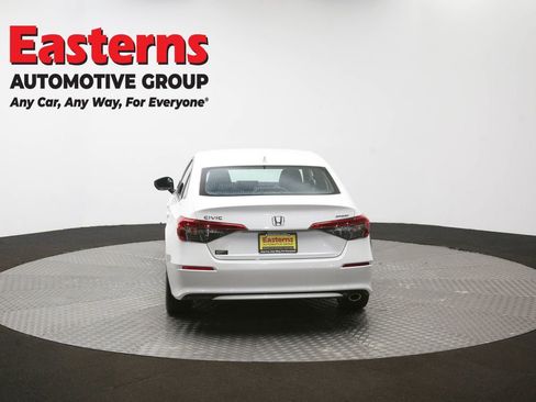 Used 2022 Honda Civic Sport image 38