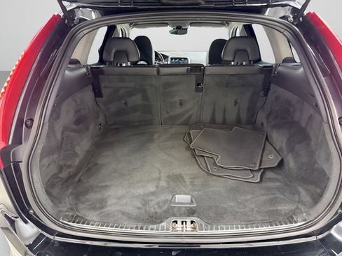Used 2016 Volvo XC60 T5 Premier FWD image 9