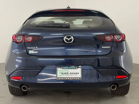 Used 2020 MAZDA MAZDA3 AWD Hatchback w/ Premium Pkg image 8