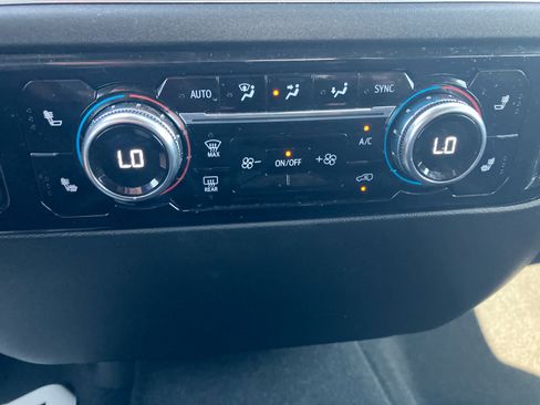 Used 2025 GMC Sierra 1500 Elevation AWD/4WD image 27
