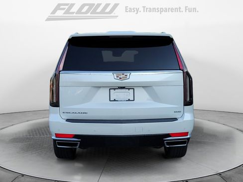 Used 2021 Cadillac Escalade ESV Premium Luxury AWD/4WD image 8