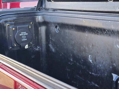 Used 2021 RAM 3500 Laramie image 17