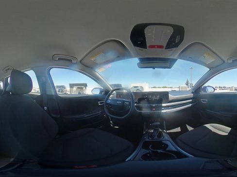 Used 2026 Kia K4 FWD image 41