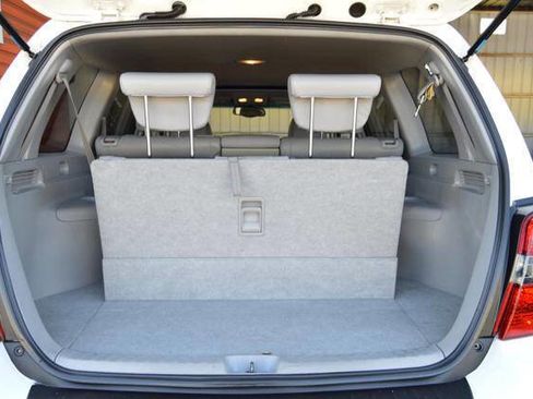 Used 2004 Toyota Highlander Limited AWD/4WD image 34