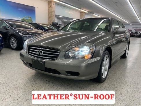 Used 2004 INFINITI Q45 Luxury image 1