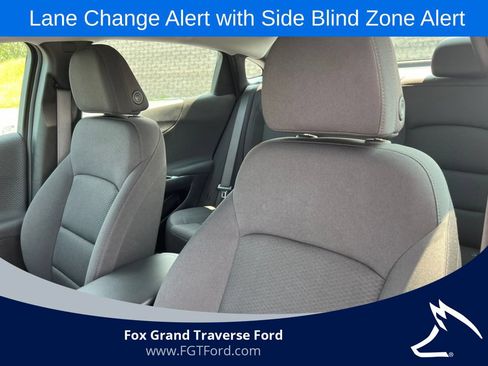 Used 2024 Chevrolet Malibu RS FWD image 11