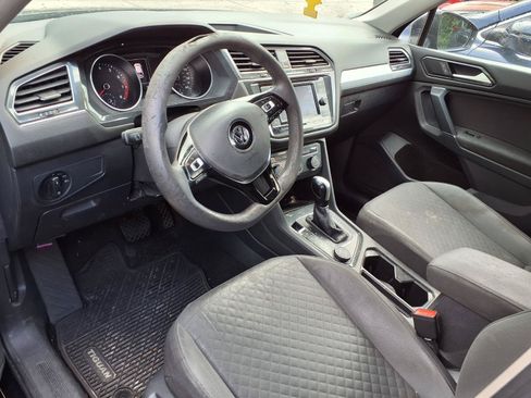 Used 2018 Volkswagen Tiguan S AWD/4WD image 7
