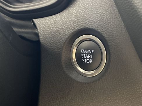 Used 2026 Toyota Corolla SE FWD image 33