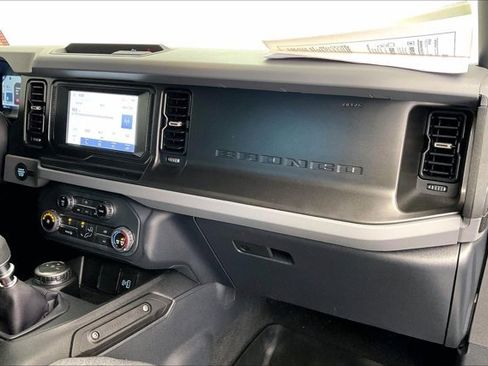 Used 2022 Ford Bronco 2-Door image 16