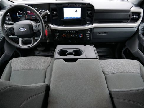 Used 2023 Ford F350 XLT w/ FX4 Off-Road Package image 14