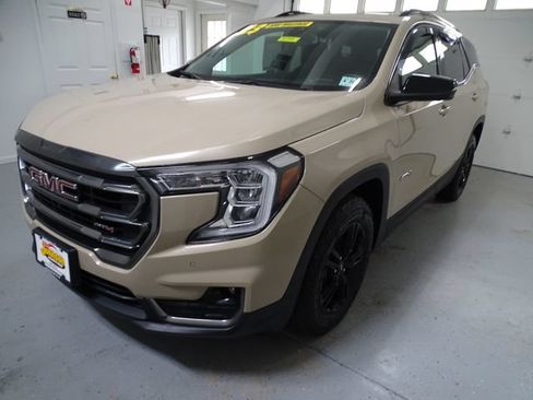 Certified 2023 GMC Terrain AT4 w/ Infotainment Package II AWD/4WD image 18