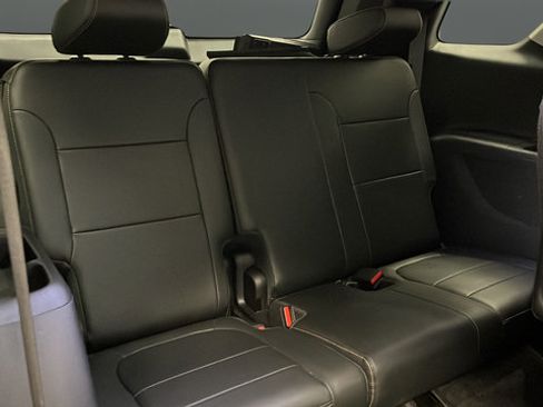 Used 2019 Chevrolet Traverse LT AWD/4WD image 27
