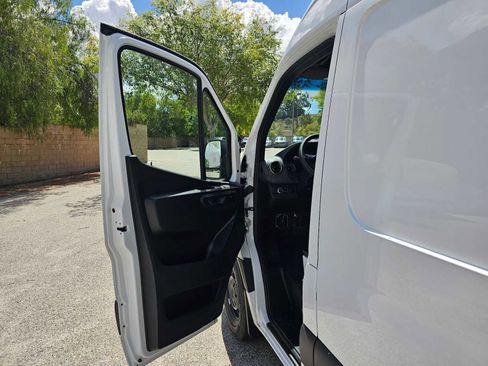 New 2026 Mercedes-Benz Sprinter 2500 image 19