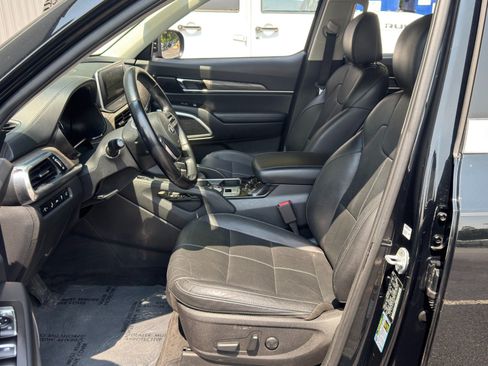 Used 2020 Kia Telluride EX w/ EX Premium Package FWD image 16