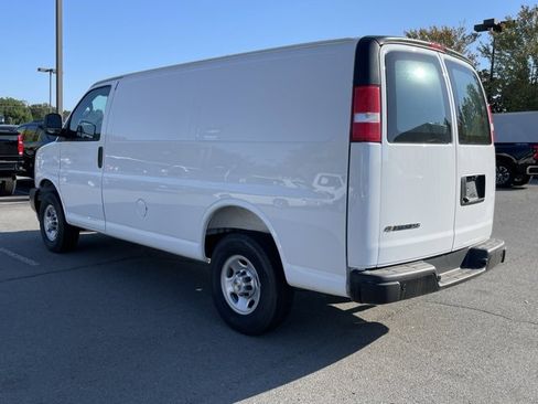 New 2025 Chevrolet Express 2500 w/ Driver Convenience Package image 5